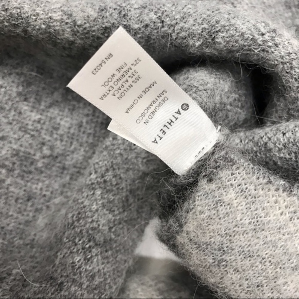 Athleta Gray Undercover Camo Pullover 383722 Size Small - Picture 5 of 7